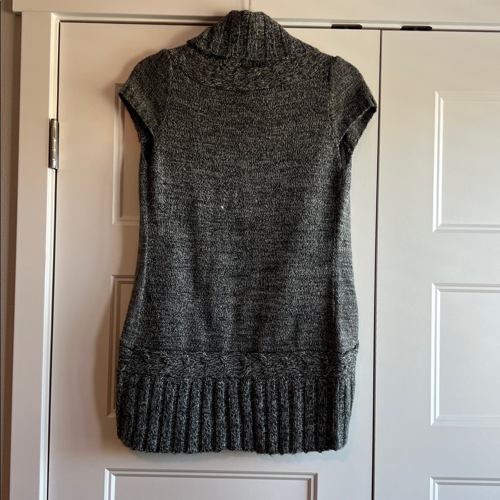 Vanity Charcoal Knit Sleeveless Cardigan - Picture 5 of 6